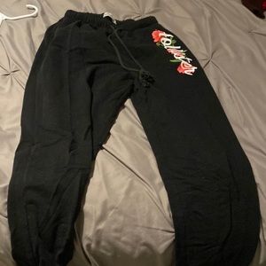 Black hollister sweatpants